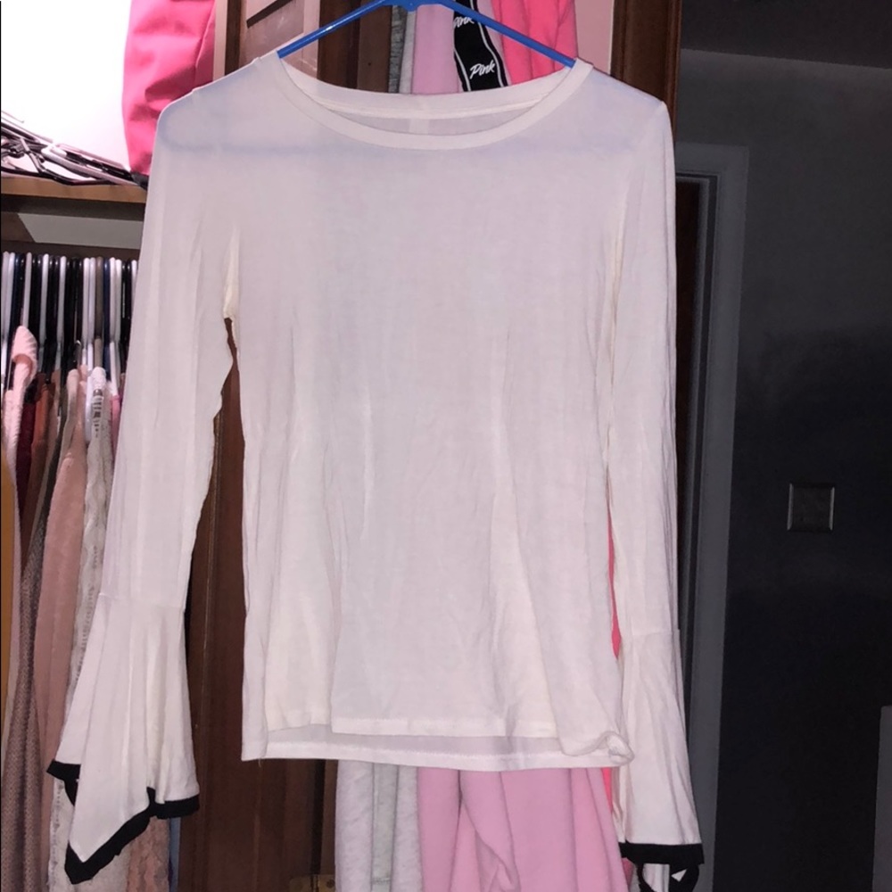 Bell Sleeved Top